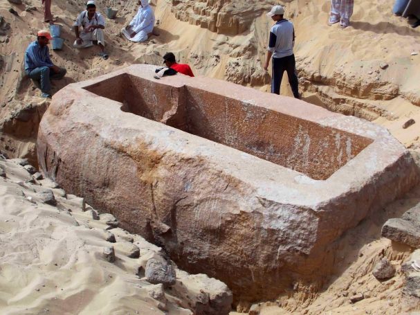 Egyptian pharaoh’s tomb discovered by American archaeologists