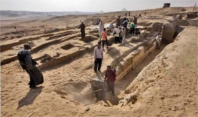 Ancient physician’s tomb discovered in Egypt