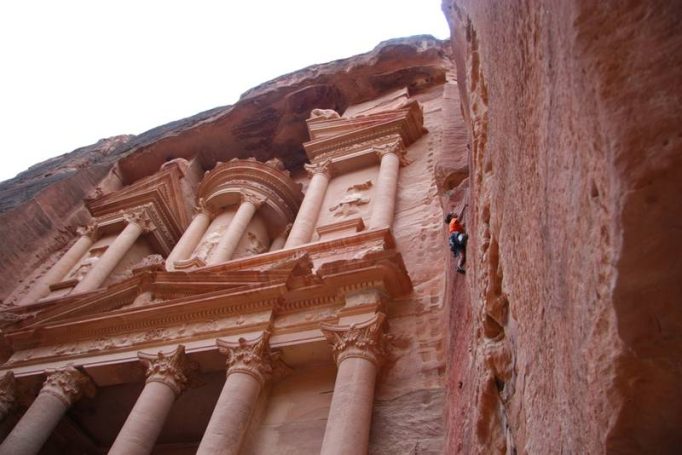 Jordanian shopkeeper now helps protect Petra